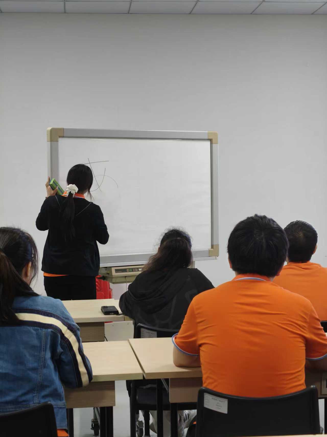 1762754583413355.jpg 1762754583413355.jpg